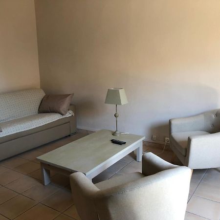 Aux Pieds Des Arenes Apartment Arles Ngoại thất bức ảnh